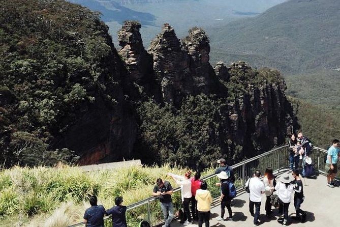 Limoroo, Airport Transfers and Luxe Door to Door Service. - What Reviewers Say