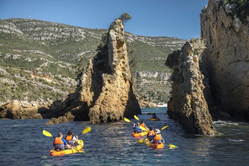 lisbon-kayak-tour-arrabida-natural-park-setubal-sesimbra