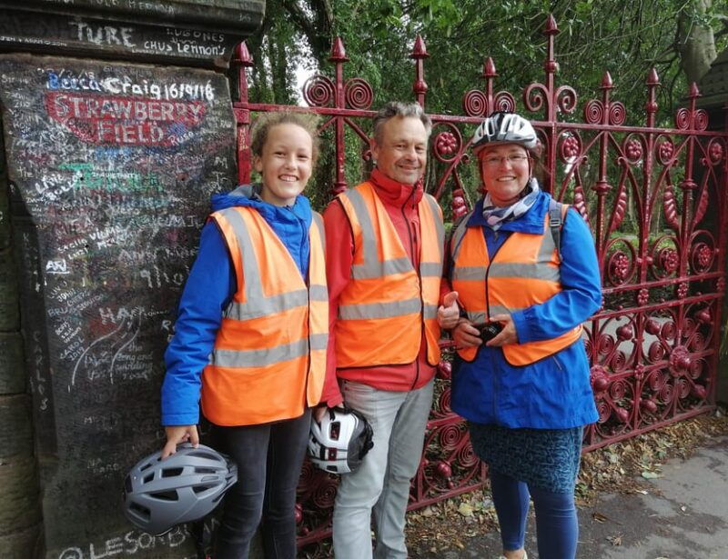 liverpool-the-beatles-tour-on-electric-pedal-assist-ebikes
