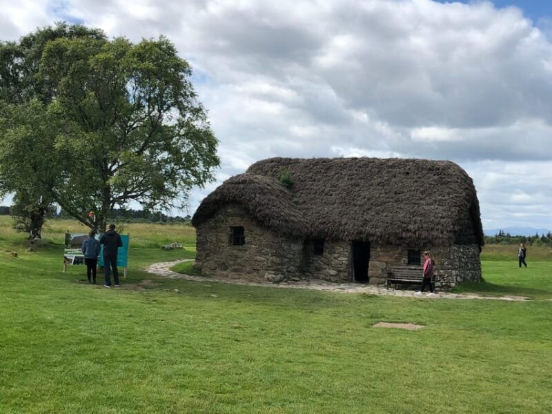 loch-ness-cawdor-castle-clava-cairns-more-from-inverness