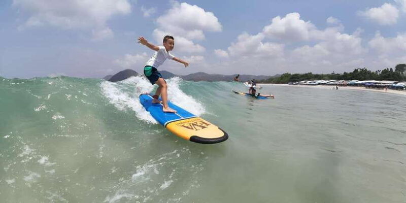 lombok-surf-lesson-for-beginner-in-selong-blanak-beach