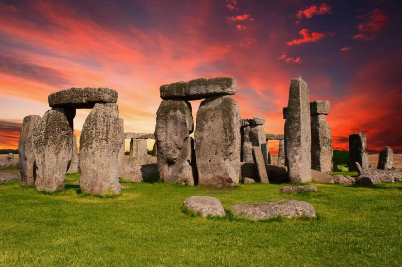 london-stonehenge-cotswolds-and-bath-private-day-trip