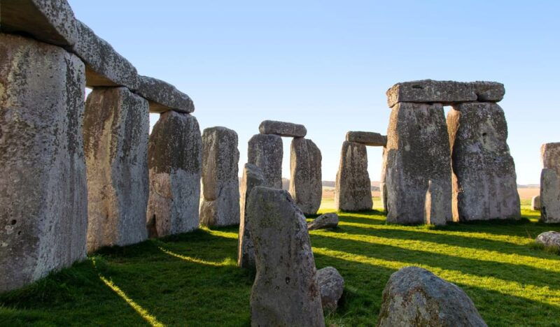 london-vip-stonehenge-inner-circle-and-windsor-day-trip