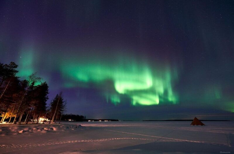 lulea-northern-lights-snowmobile-tour