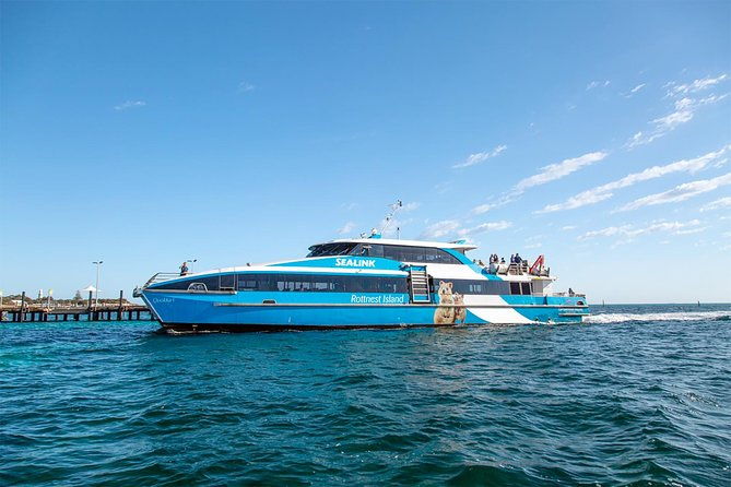 Luxe Seafood Package with Round Trip Ferry from Fremantle - Who Would Love This Experience?