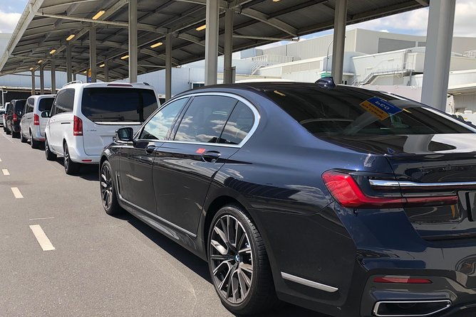 Luxury Airport Transfers Auckland - The Service Range & Customization Options