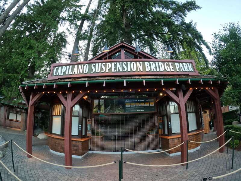 lynn-canyon-suspension-bridge-grouse-mount-private-tour