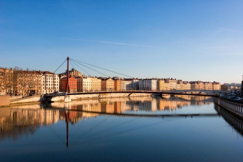 lyon-capture-the-most-photogenic-spots-with-a-local