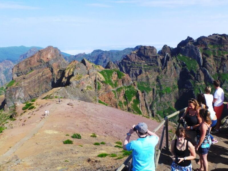 madeira-jeep-tour-pico-areeiro-santa-cruz-and-cristo-rei
