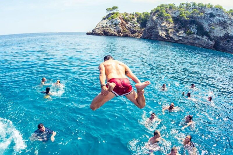 malta-boat-party-watersport-comino-openbar-all-included
