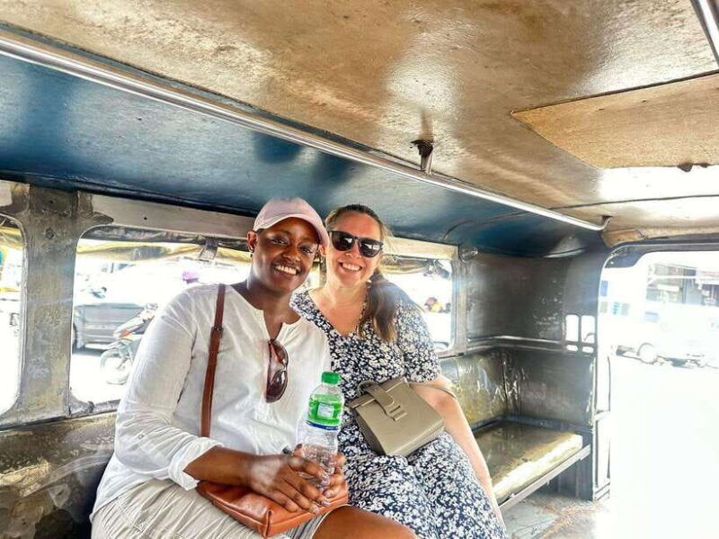 manila-tuktuk-and-jeepney-ride-guided-tour