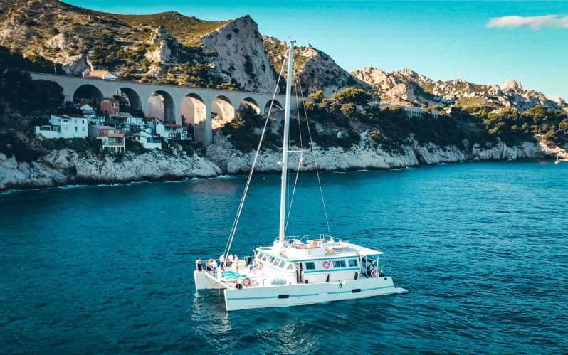 marseille-frioul-archipelago-catamaran-cruise-with-lunch