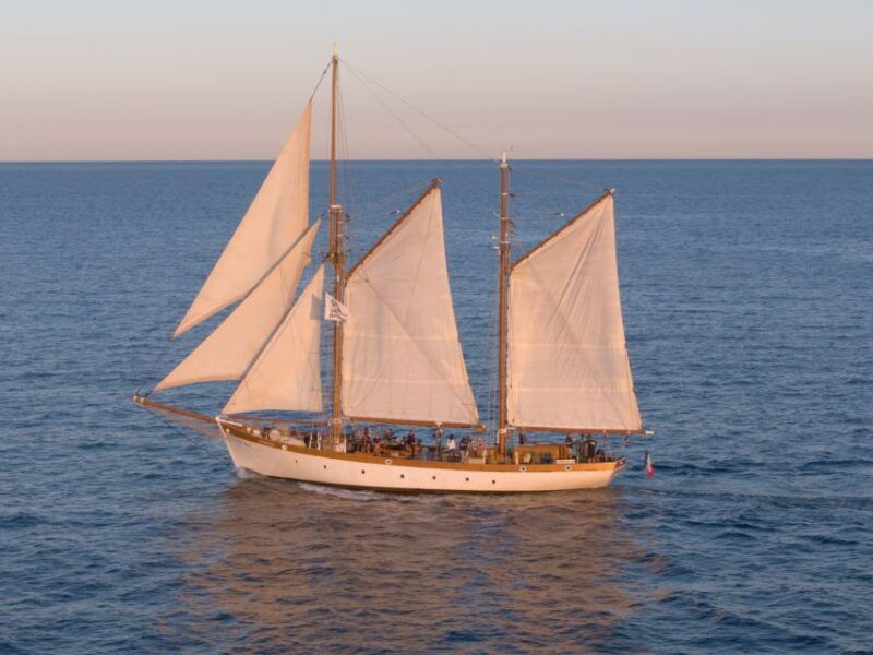 marseille-frioul-islands-sunset-cruise-with-cocktail-dinner