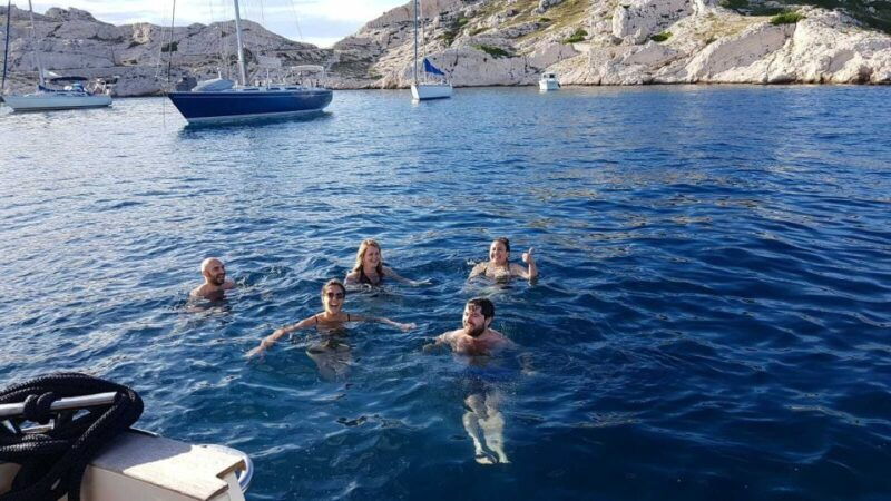 marseille-sunset-boat-cruise-with-dinner-and-drinks