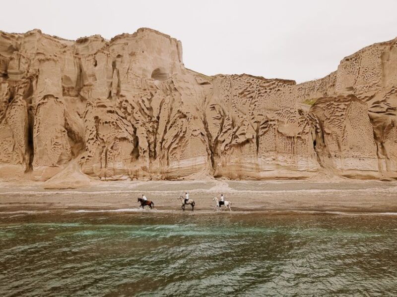 megalochori-horseback-riding-tour-for-experienced-riders
