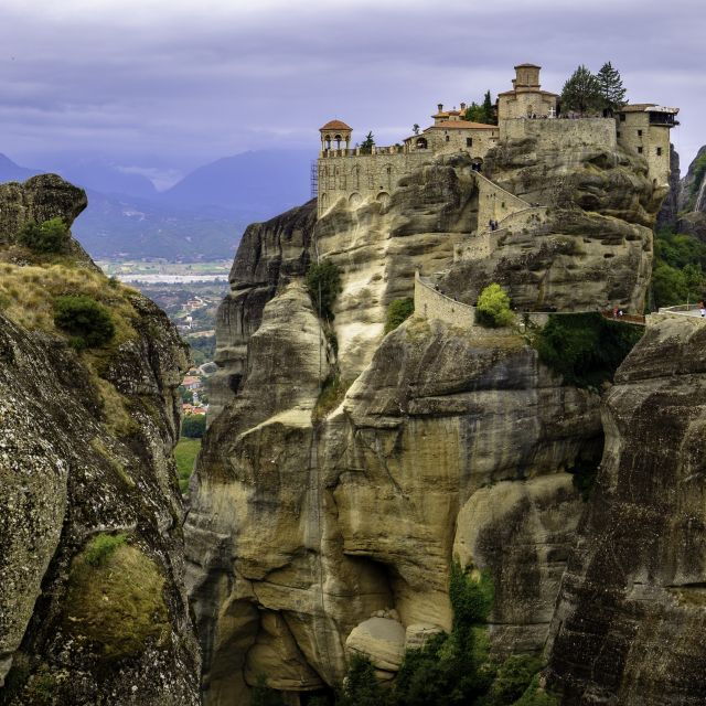 meteora-private-day-trip-from-thessaloniki-2