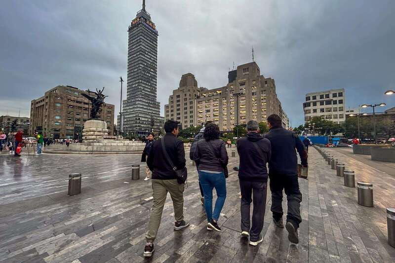 mexico-city-at-night-walking-tour-with-optional-torre-latino