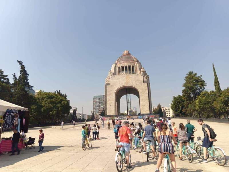 mexio-city-art-naco-murals-street-art-bike-tour