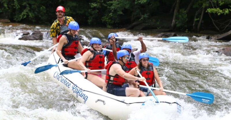 middle-ocoee-river-whitewater-rafting-trip-most-popular
