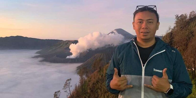 midnight-bromo-volcano