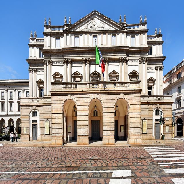 milan-old-town-and-top-attractions-private-tour-by-car