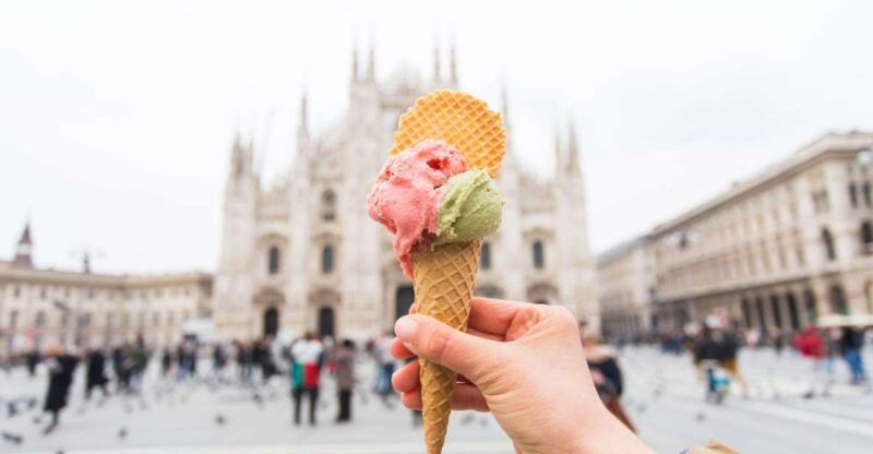 milan-small-group-duomo-rooftop-castle-gelato-tasting