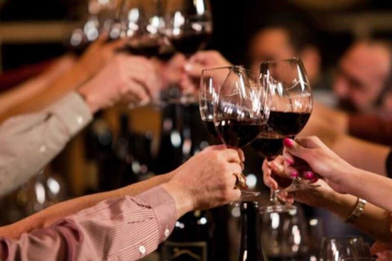 milan-wine-tasting-with-an-italian-sommelier