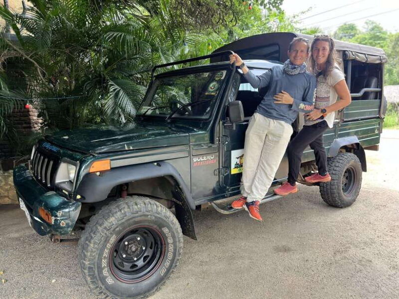 minneriya-national-park-half-day-evening-jeep-safari