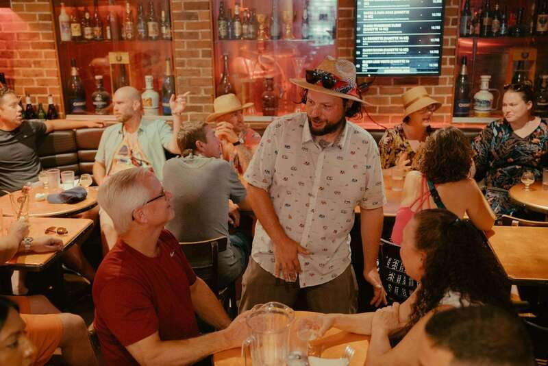 montreal-brewpub-experience-beer-tasting-walking-tour