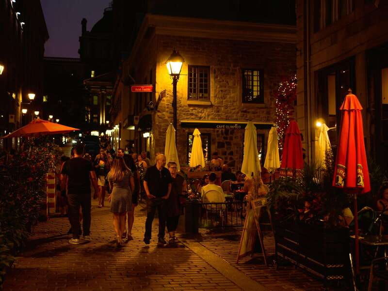 montreal-old-montreal-at-twilight-walking-tour