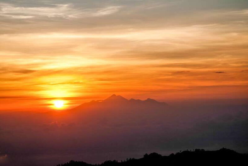 mount-batur-2d1n-kintamani-tour-with-private-sunrise-hiking