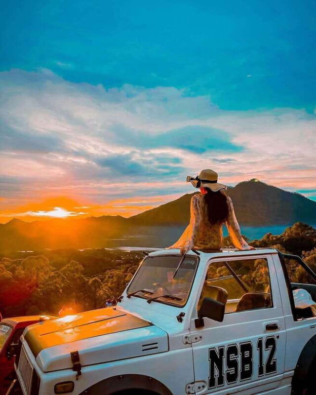 mount-batur-4wd-jeep-sunrise-with-hot-spring-optional