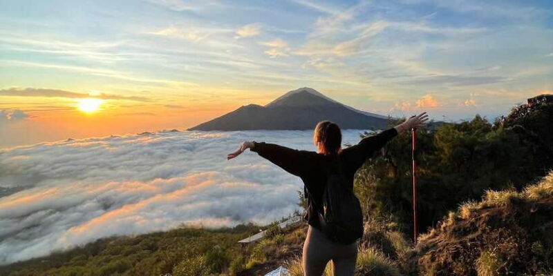 mount-batur-sunrise-hike-with-hot-springs-hotel-transfer