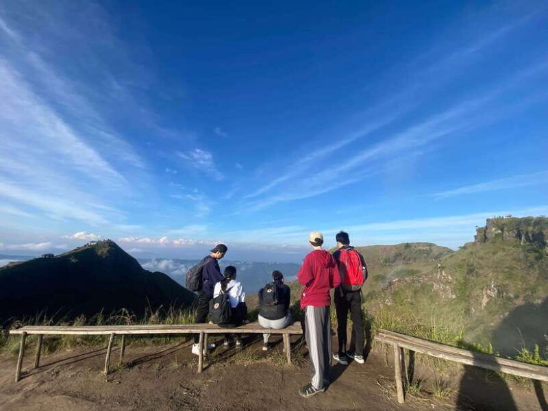 mount-batur-sunset-trekking-and-natural-hot-spring-tour