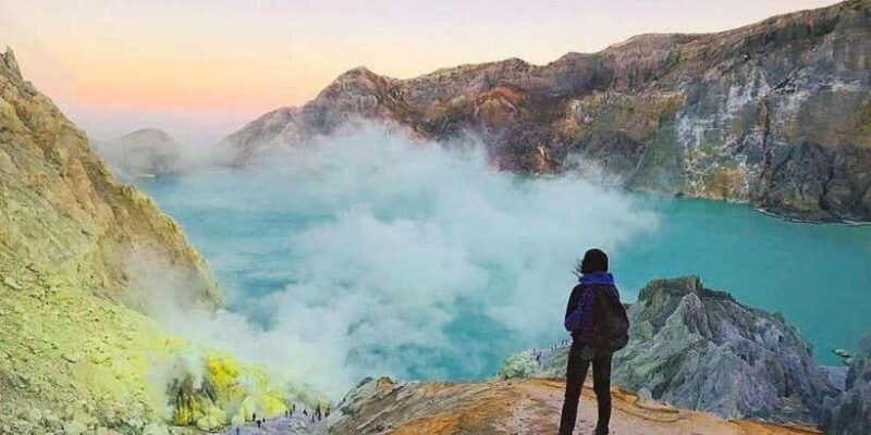 mount-bromo-and-ijen-crater-tour-from-surabaya-malang