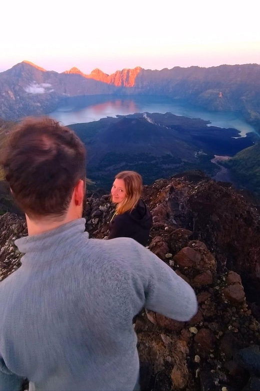 mount-rinjani-3d-2n-summit-lake