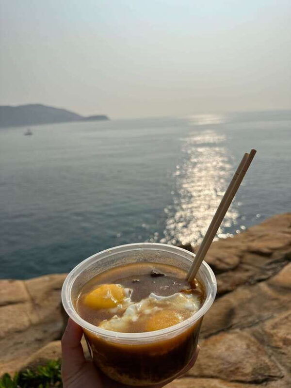 mountains-lover-hiking-in-hong-kong