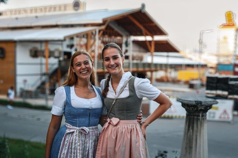 munich-guided-oktoberfest-experience-with-beer-and-lunch