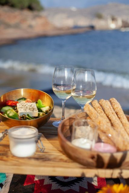 mykonos-walking-tour-food-tasting-beach-picnic