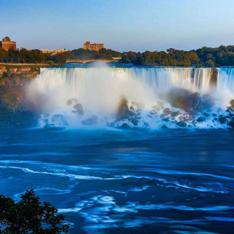 new-york-city-niagara-falls-overnight-guided-trip-2