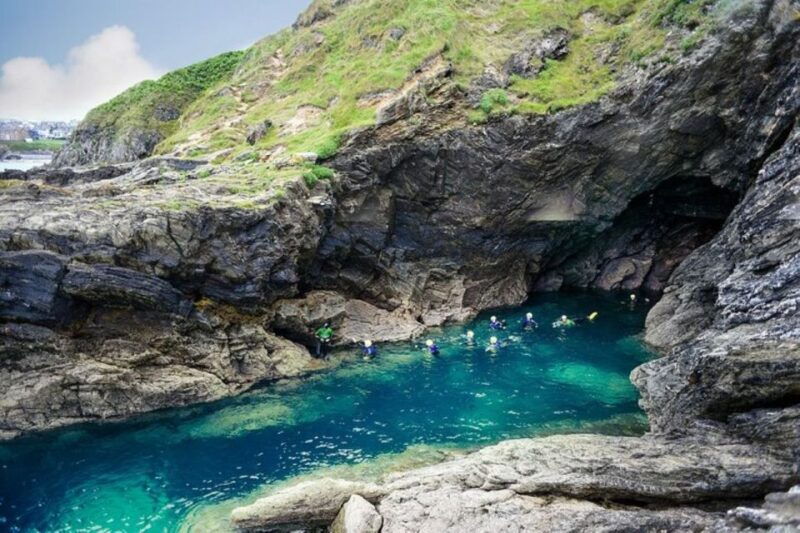 newquay-coasteering