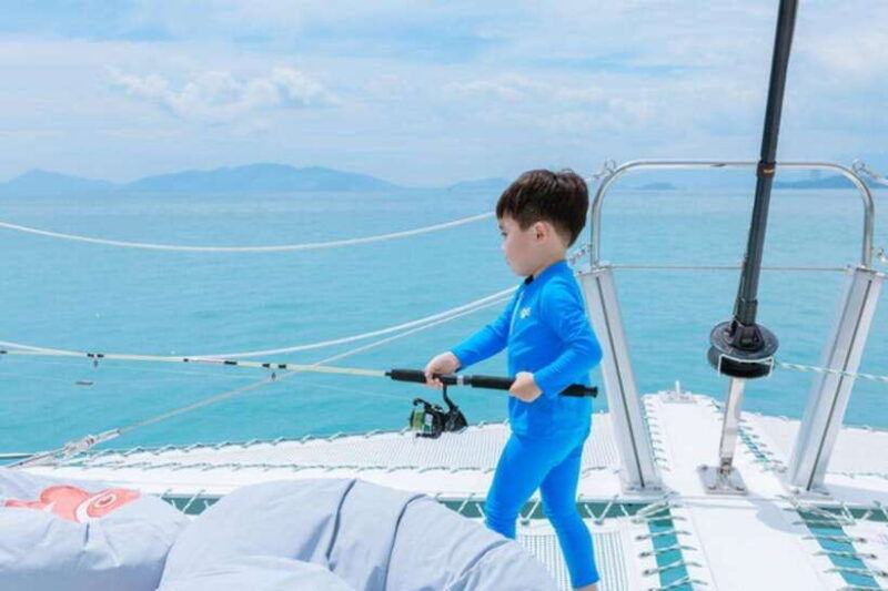 nha-trang-sunset-catamaran-yacht-tour