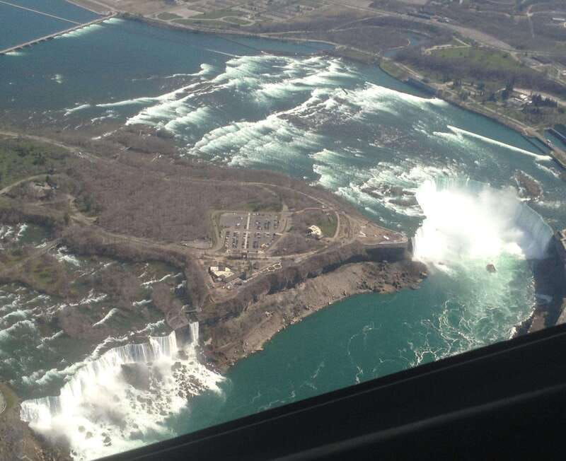 niagara-day-trip-by-micko-from-toronto