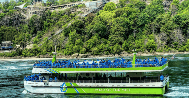 niagara-usa-daredevil-walking-tour-maid-of-mist-boat-ride