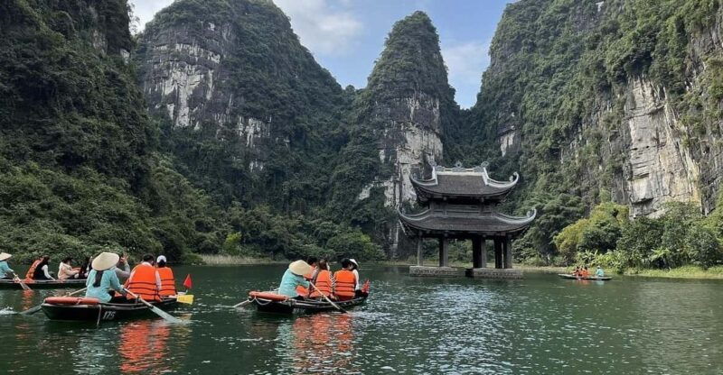 ninh-binh-hoa-lu-trang-an-and-mua-cave-day-tour-2