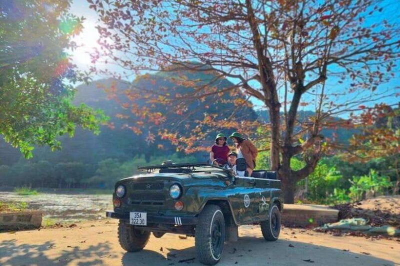 ninh-binh-jeep-tours-from-hanoi-jeep-boat-daily-life-2