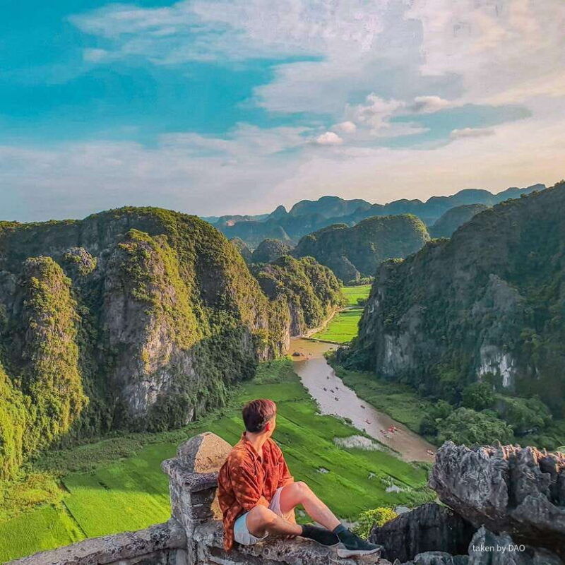 ninh-binh-luxury-1-day-trip-with-limousine-trang-an-hoa-lu
