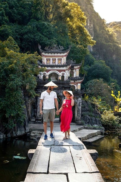 ninh-binh-private-tour-tam-coc-bich-dong-and-thung-nham