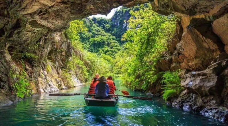 ninh-binh-trang-an-mua-cave-day-trip-with-all-inclusive