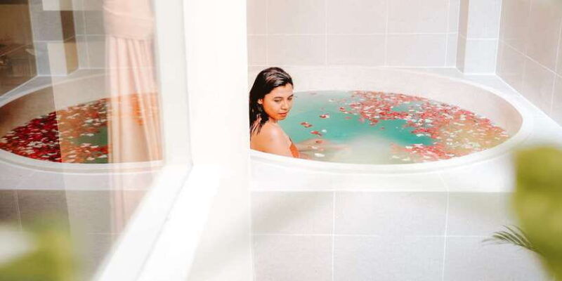 nusa-dua-traditional-lulur-massage-spa-treatment